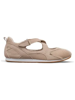 Ballerina's taupe