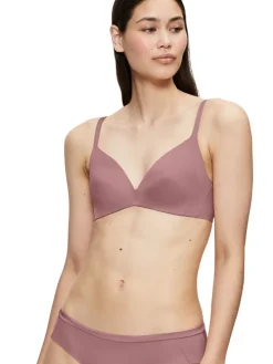 Beugelloze beha "Body Make-up" lichtroze