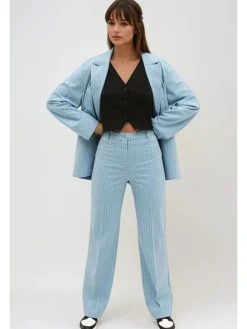 Broek lichtblauw/zwart