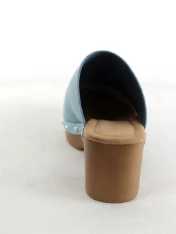 Clogs lichtblauw