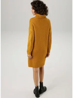 Gebreide jurk camel