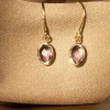 Gouden oorhangers "Rose kai" met edelstenen