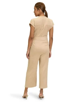 Jumpsuit beige