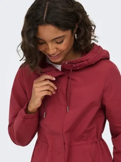Parka rood