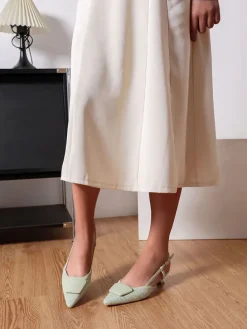 Pumps met bandje lichtgroen