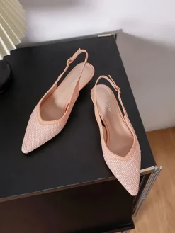 Pumps met bandje lichtroze