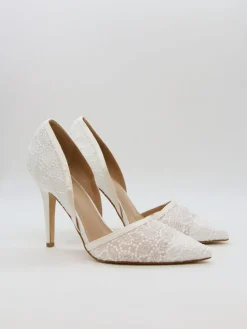 Pumps wit