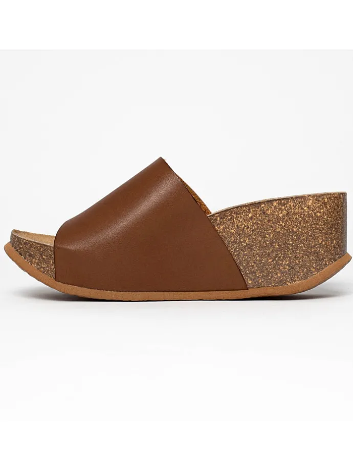 Sleehakslippers "Toluca" lichtbruin