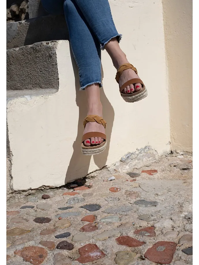 Slippers "Mariara" lichtbruin