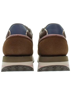 Sneakers bruin