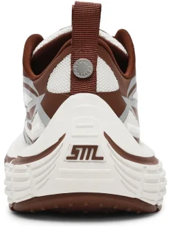 Sneakers bruin