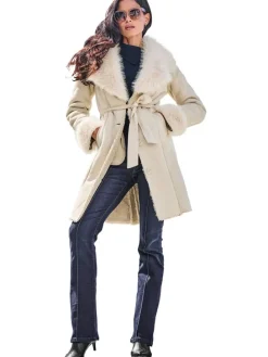 Tussenmantel beige