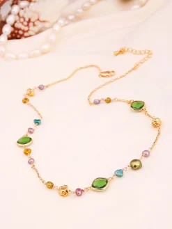 Vergulde ketting met edelstenen en parels - (L)50 cm