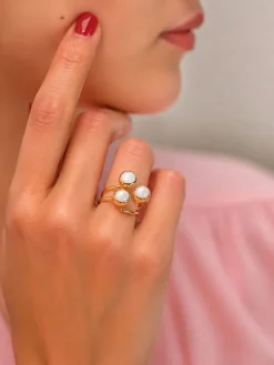 Vergulde ring met parels