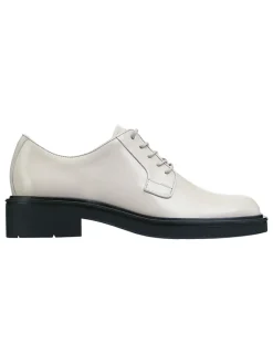 Veterschoenen crème